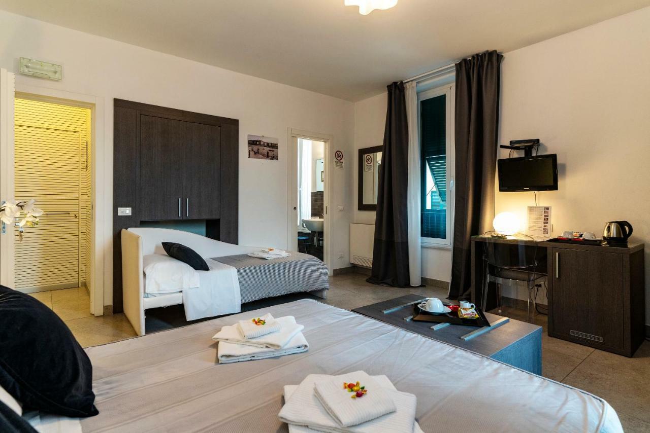 Hotel Urban Chic House 2.0 La Spezia Esterno foto