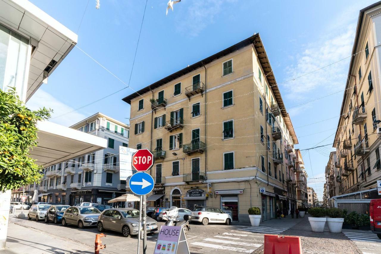 Hotel Urban Chic House 2.0 La Spezia Esterno foto