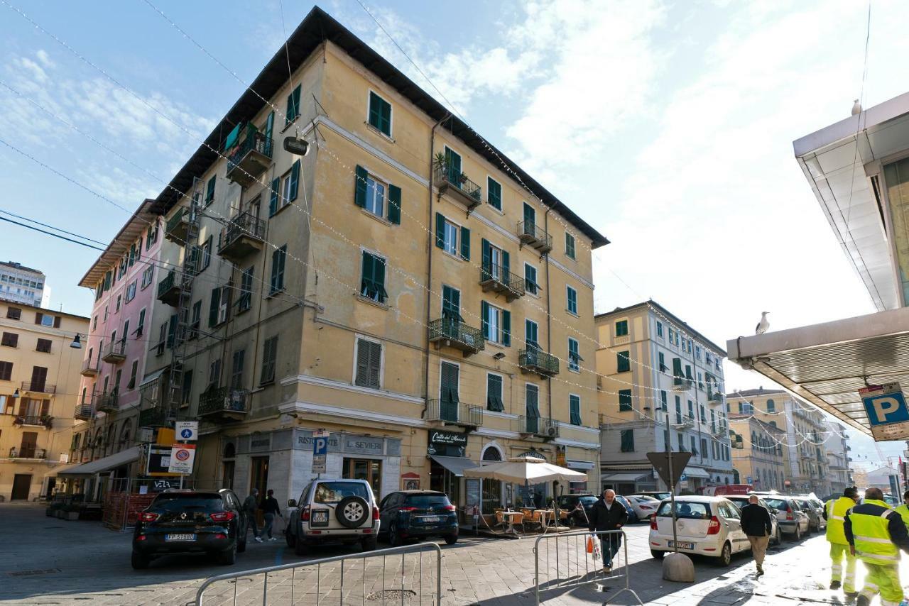 Hotel Urban Chic House 2.0 La Spezia Esterno foto